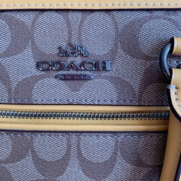 Coach Rowan Satchel - Picture 7 of 17